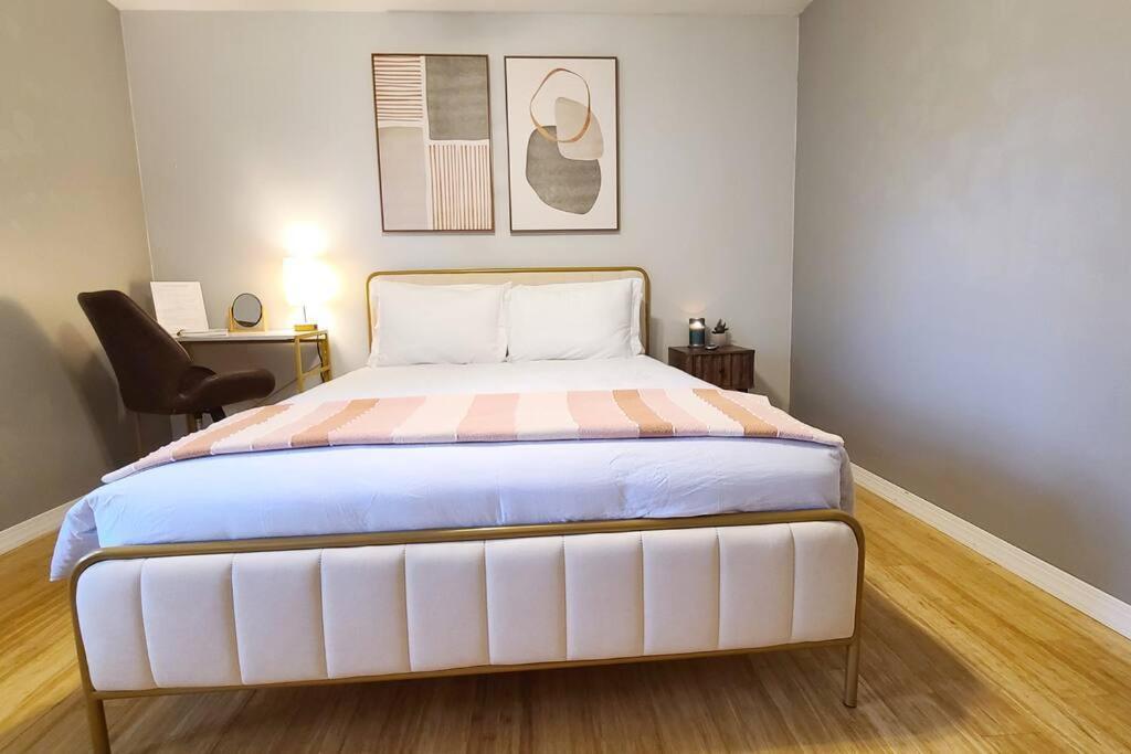 Centrally Located In Rogers And Bentonville! -Private Rooms Room photo